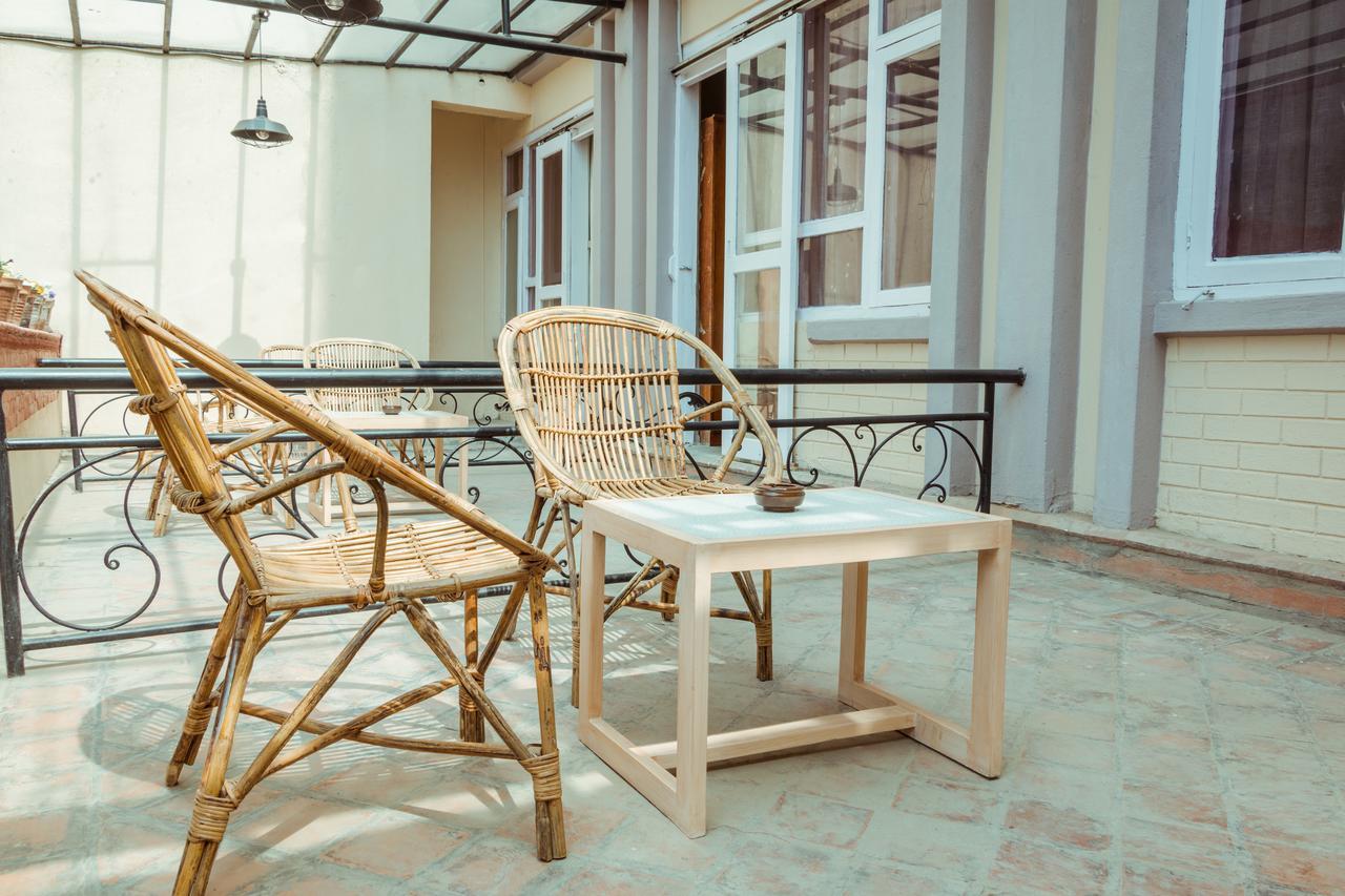 Harati Manor Inn Катманду Екстер'єр фото